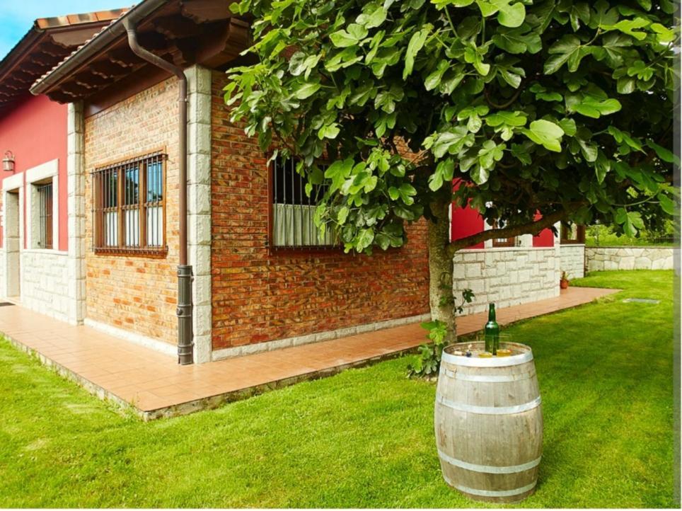 Casa Rural La Rotella De Xavi Llames de Pría Exterior photo